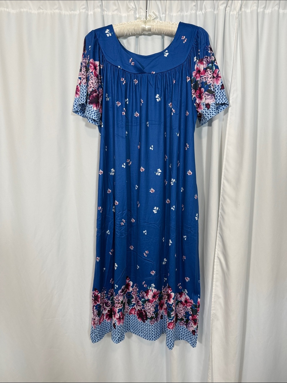 Womens Royal Blue Floral Short-Sleeve Nightgown